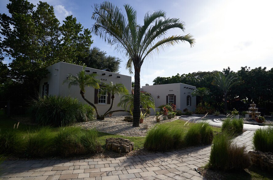 More Photos Of 19050 SW 194th Ave, Miami Specialty For Sale