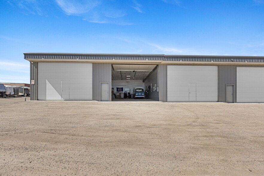 Primary Photo Of 14200 E Otero Ave, Englewood Self Storage For Sale