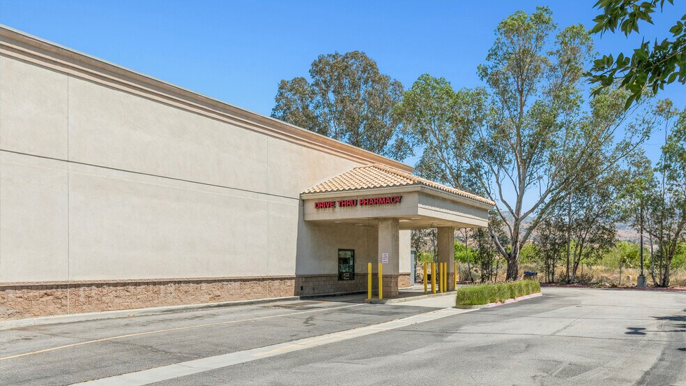 More Photos Of 27951 Baseline St, Highland Drugstore For Sale