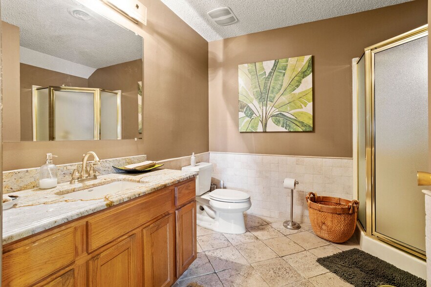 More Photos Of 1852 Chews Landing Rd, Blackwood Freestanding For Sale