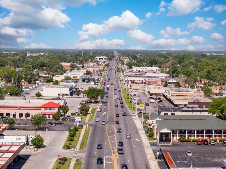 More Photos Of 16224 Prince Dr, South Holland Storefront For Sale