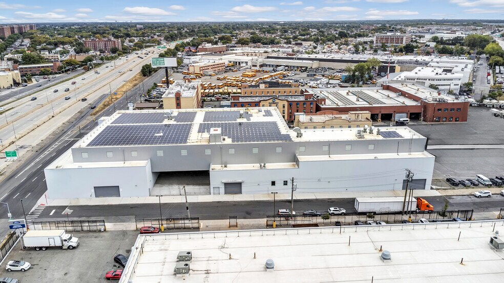 More Photos Of 153-44 S Conduit Ave, Jamaica Warehouse For Lease