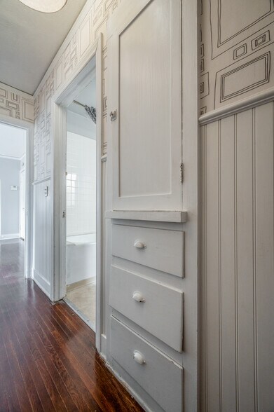 More Photos Of 1620 California Ave, Santa Monica Apartments For Sale