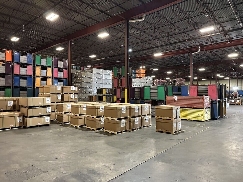 More Photos Of 1450 E Laketon Ave, Muskegon Warehouse For Lease