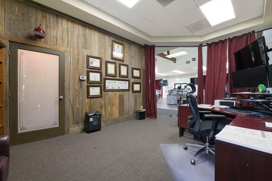 More Photos Of 3215 Old Conejo Rd, Newbury Park Medical For Sale