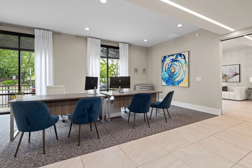 More Photos Of 810 9th St, Durham Apartments For Lease