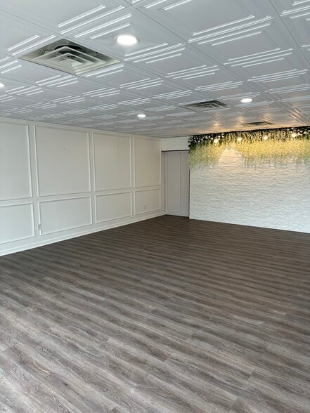 More Photos Of 3310 Kent Rd, Stow Unknown For Lease