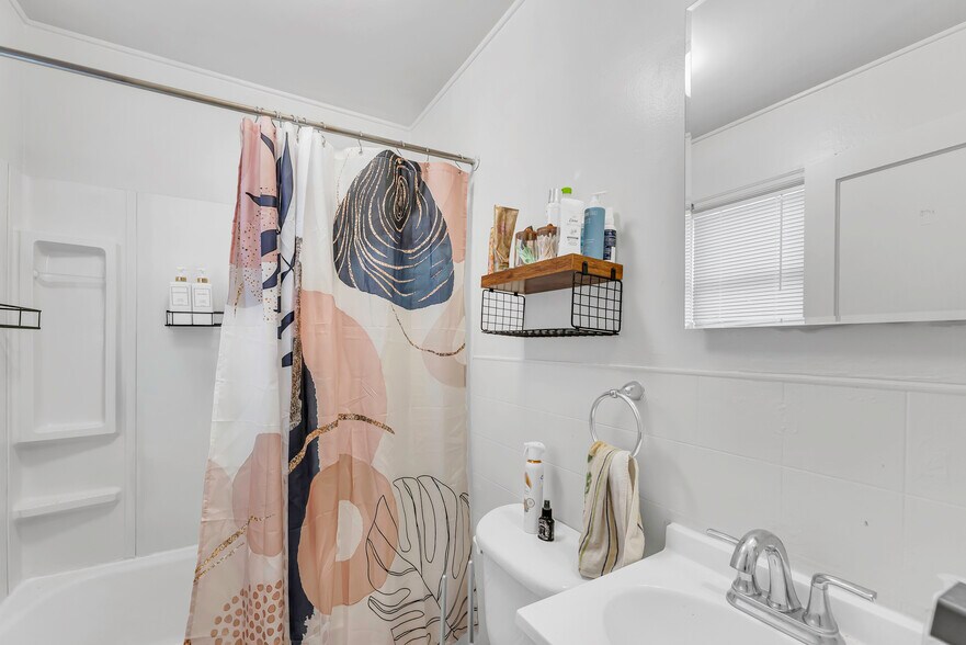 More Photos Of 601 Grand Canyon Blvd, Reno Apartments For Sale