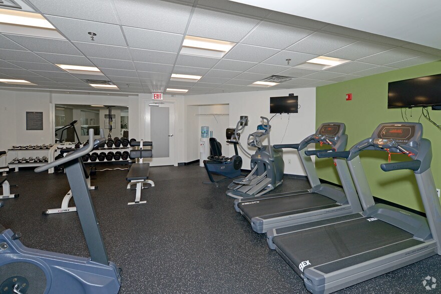 More Photos Of 1205 Hancock St, Quincy Apartments For Lease