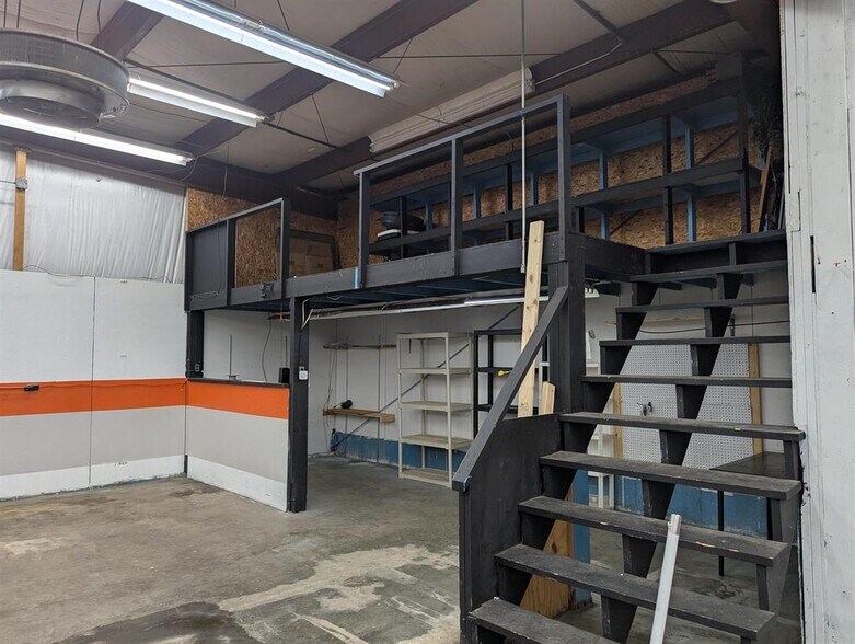 More Photos Of 209 Main St, Charlestown Storefront Retail Office For Sale