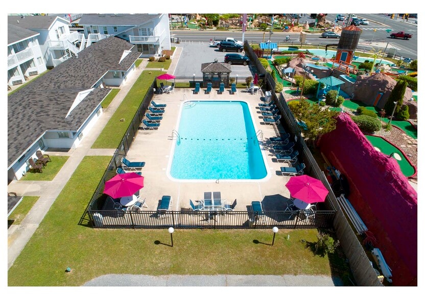 More Photos Of 37558 Lighthouse Rd, Fenwick Island Hotel For Sale