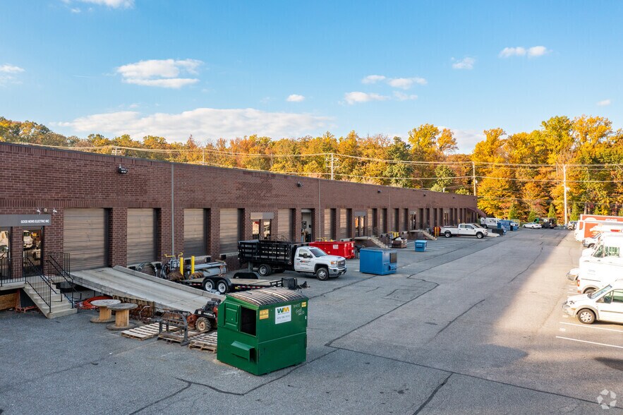 More Photos Of 1369-1371 Brass Mill Rd, Belcamp Unknown For Lease