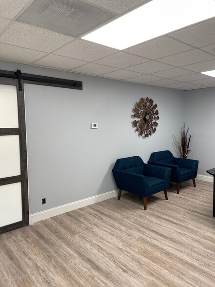 More Photos Of 9712 Belair Rd, Nottingham Medical For Lease