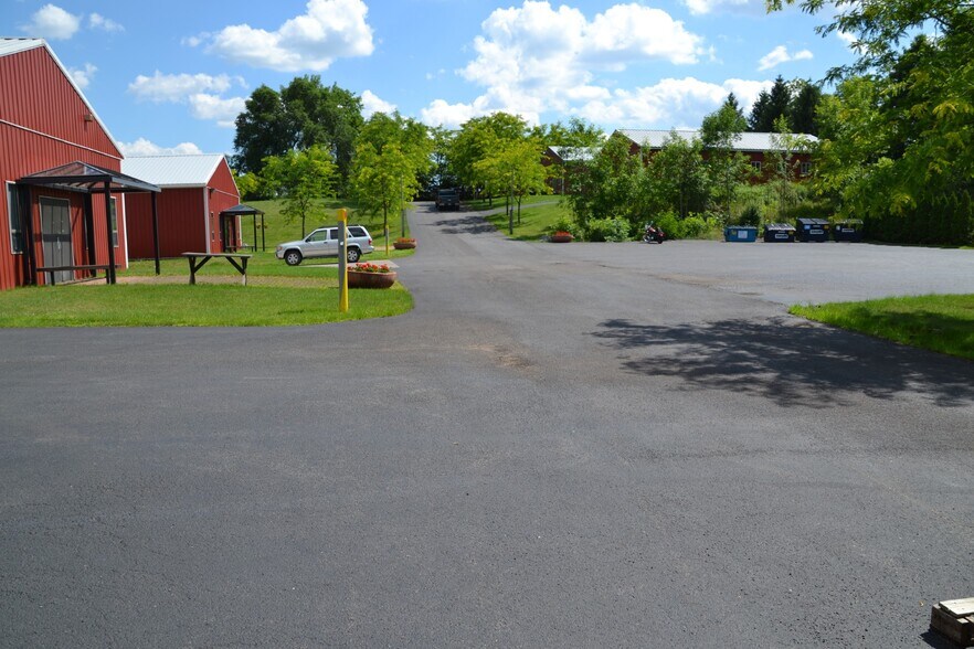 More Photos Of 2060 O'Neill Rd, Macedon Warehouse For Sale