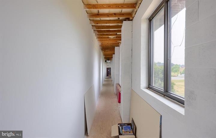 More Photos Of 206 W Kendig Rd, Willow Street Warehouse For Sale