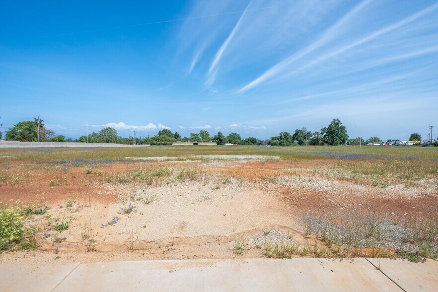 Primary Photo Of Airport Rd @ Rancho Rd, Redding Land For Sale