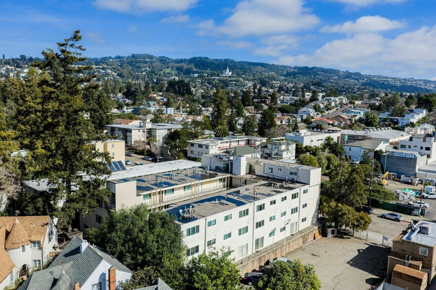 More Photos Of 3525 Dimond Ave, Oakland Apartments For Sale