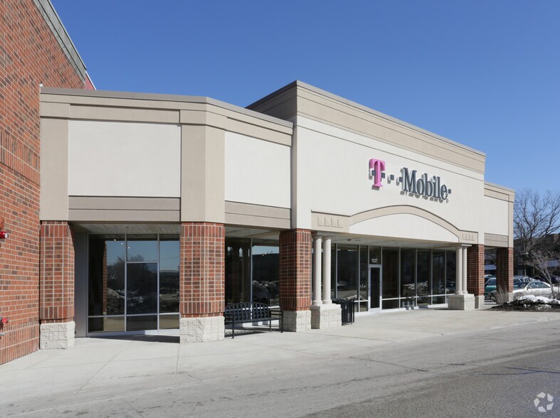 More Photos Of 1075-1151 S York Rd, Bensenville Unknown For Lease