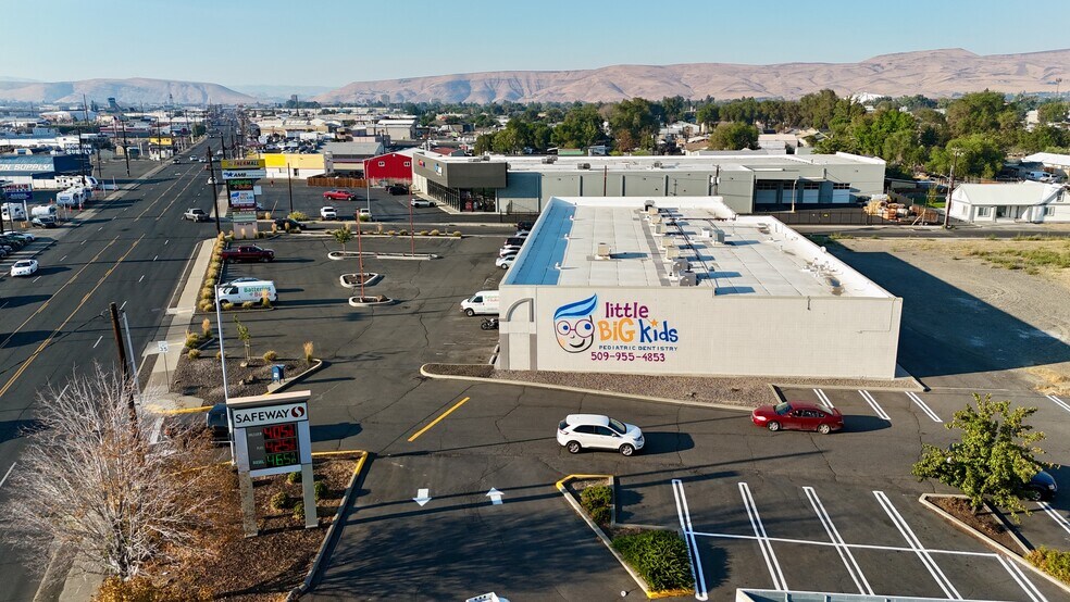 More Photos Of 1731 S 1st St, Yakima General Retail For Sale