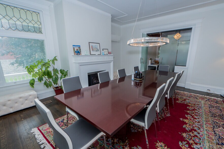 More Photos Of 48 Union Ave, Saratoga Springs Specialty For Sale