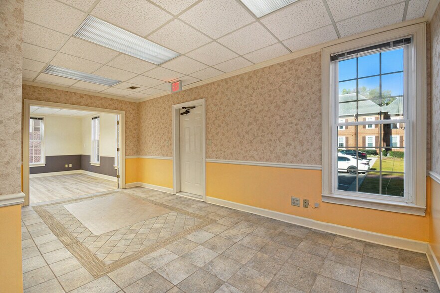 More Photos Of 8385 Dunwoody Pl, Atlanta Medical For Lease