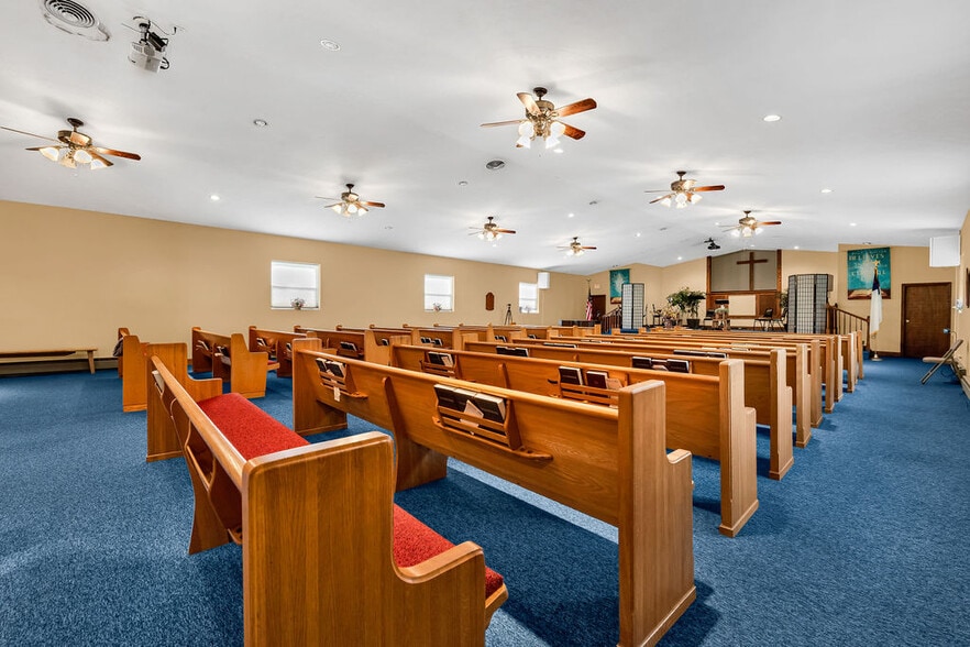 More Photos Of 9564 Hazelton-Etna SW Rd, Pataskala Religious Facility For Sale