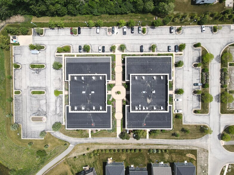 More Photos Of 320 Cardinal Dr, St Charles Medical For Lease