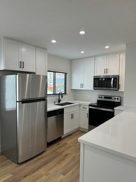 More Photos Of 4164 34th St, San Diego Apartments For Sale