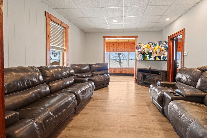 More Photos Of 5751 Hillside Resort Trl, Phelps General Retail For Sale