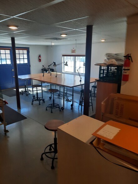 More Photos Of 254 King St, Boscawen Storefront Retail Office For Sale