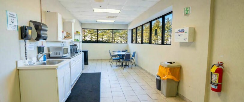 More Photos Of 240 Kenneth Welch Dr, Lakeville Warehouse For Sale