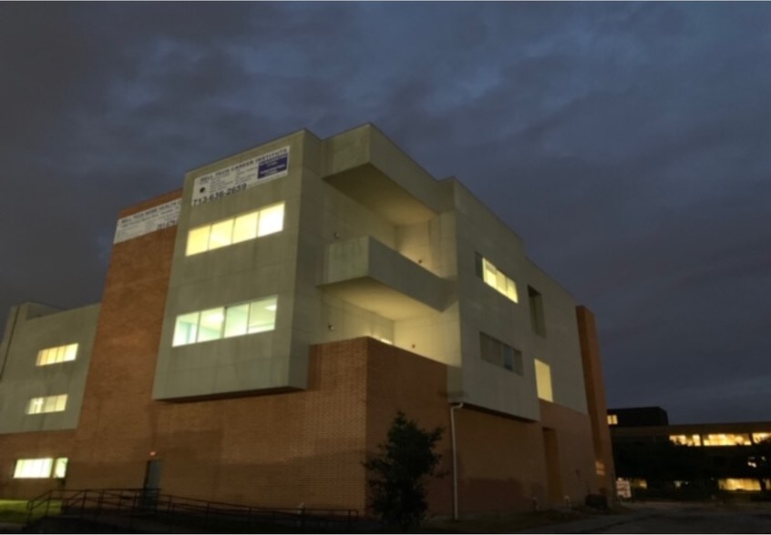 More Photos Of 14602 Presidio Square Blvd, Houston Office For Sale