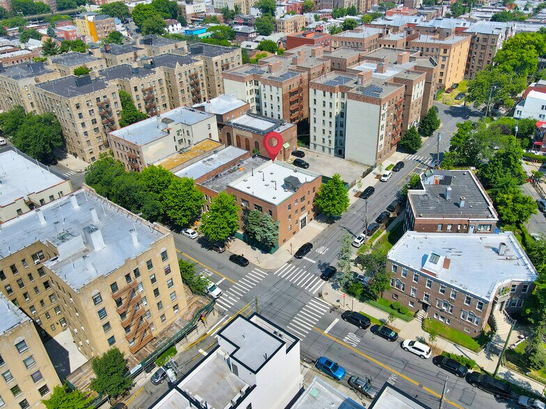 More Photos Of 2901 Matthews, Bronx Apartments For Sale
