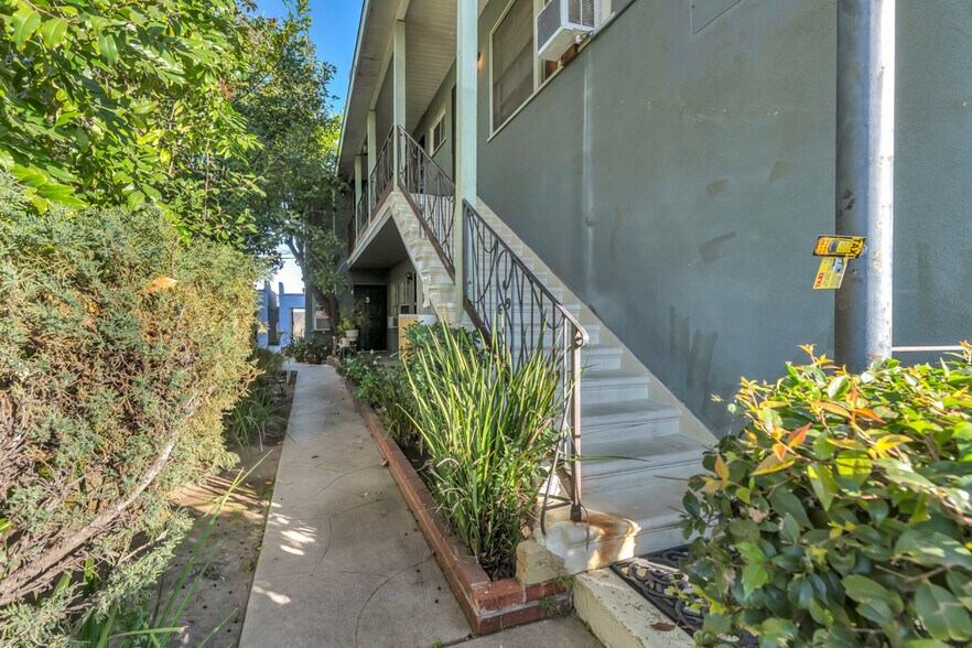 More Photos Of 6308 Coldwater Canyon Ave, North Hollywood Apartments For Sale