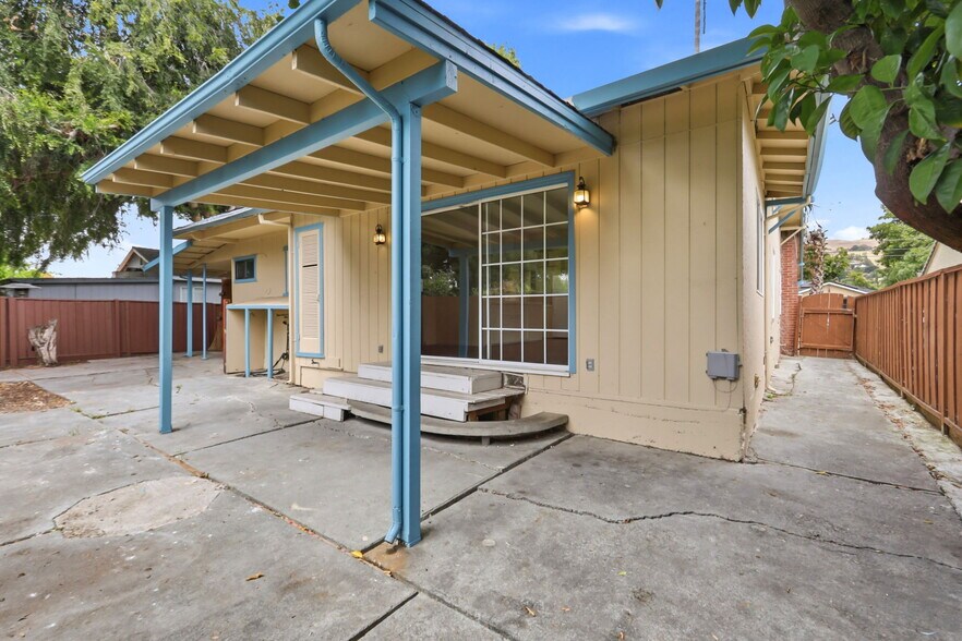 More Photos Of 345 Cureton Pl, San Jose Apartments For Sale