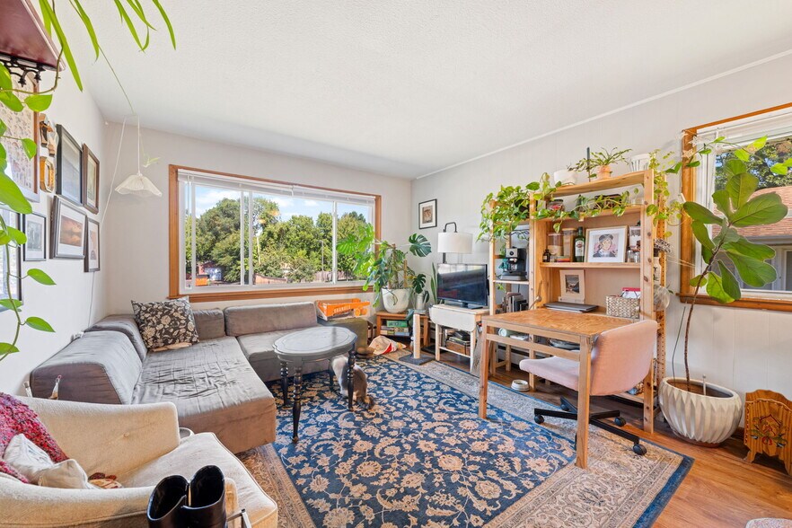 More Photos Of , Minneapolis Multifamily For Sale