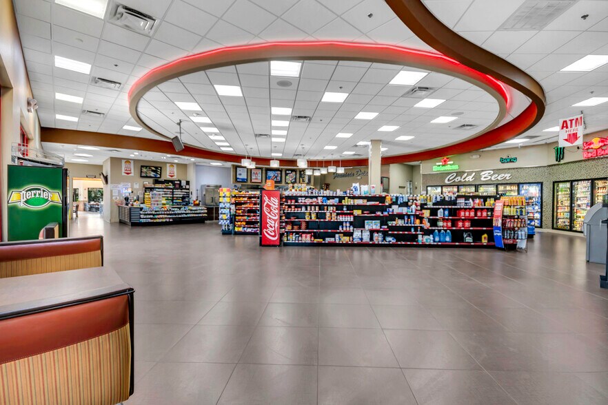 More Photos Of 5600 Butler National Dr, Orlando Service Station For Sale