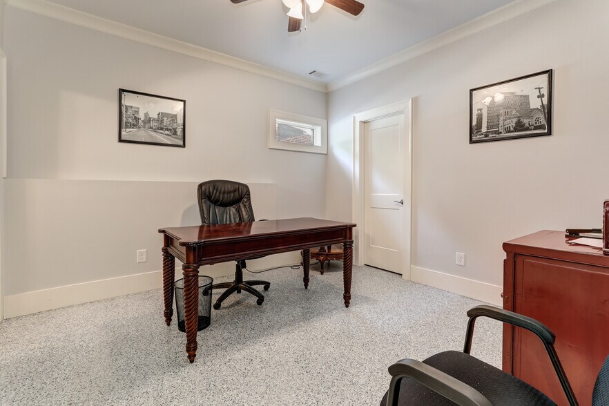 More Photos Of 2972 Lookout Pl NE, Atlanta Office Residential For Sale