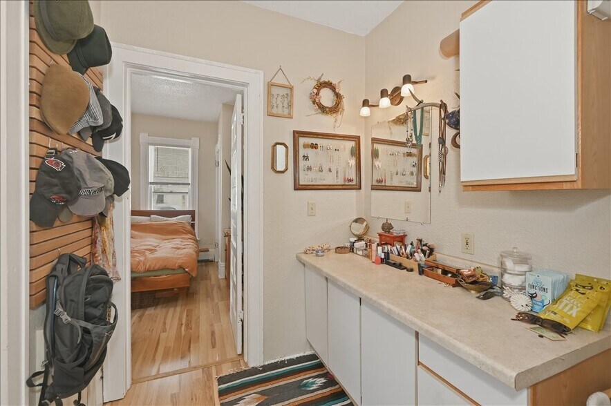 More Photos Of 1727 E Superior St, Duluth Multifamily For Sale
