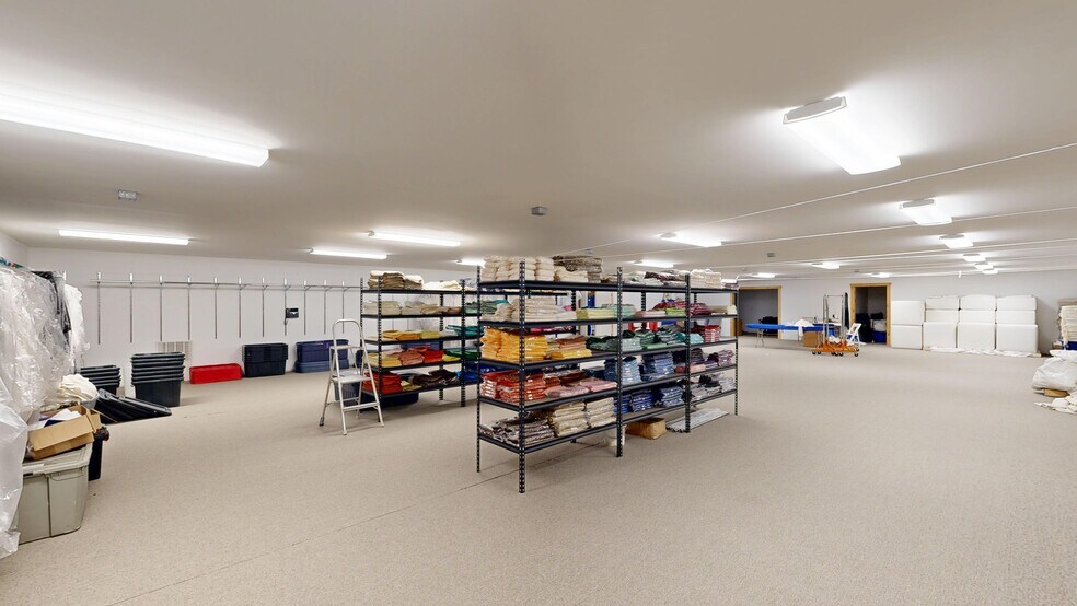 More Photos Of 730 Main St, Oxford Industrial For Lease