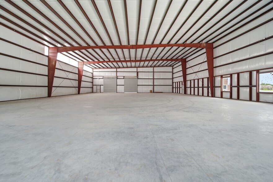 More Photos Of 13600 S Gessner Rd, Missouri City Warehouse For Sale