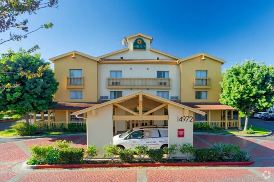 More Photos Of 14972 Sand Canyon Ave, Irvine Apartments For Sale