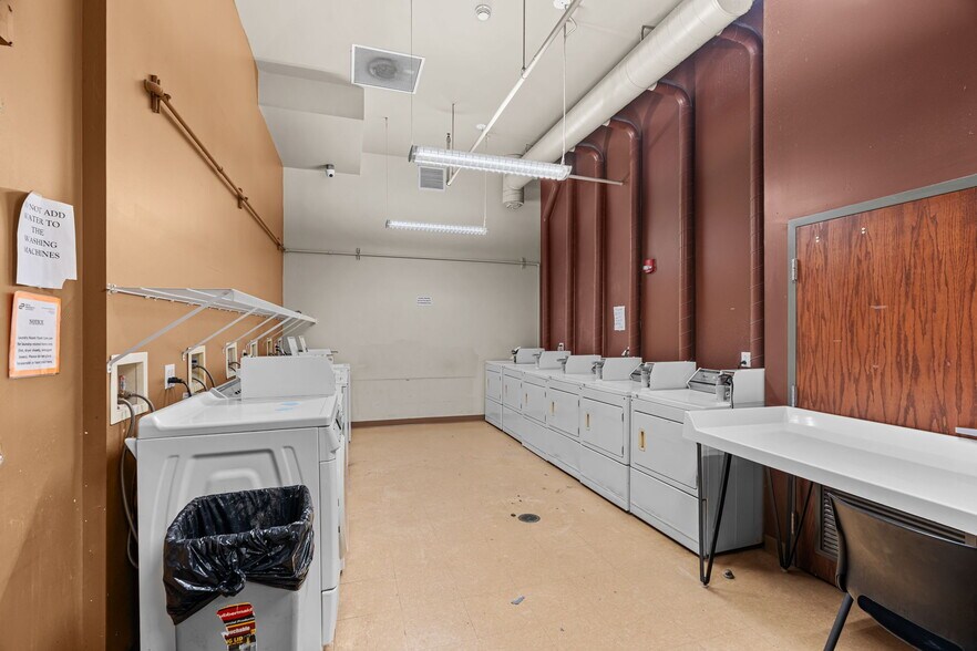 More Photos Of 814 N 19th St, Saint Louis Apartments For Sale