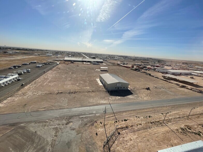 More Photos Of 2006 Oil Mill Rd, Pecos Industrial For Lease