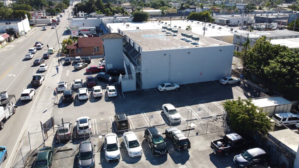 More Photos Of 2060 NW 22nd Ave, Miami Storefront For Sale