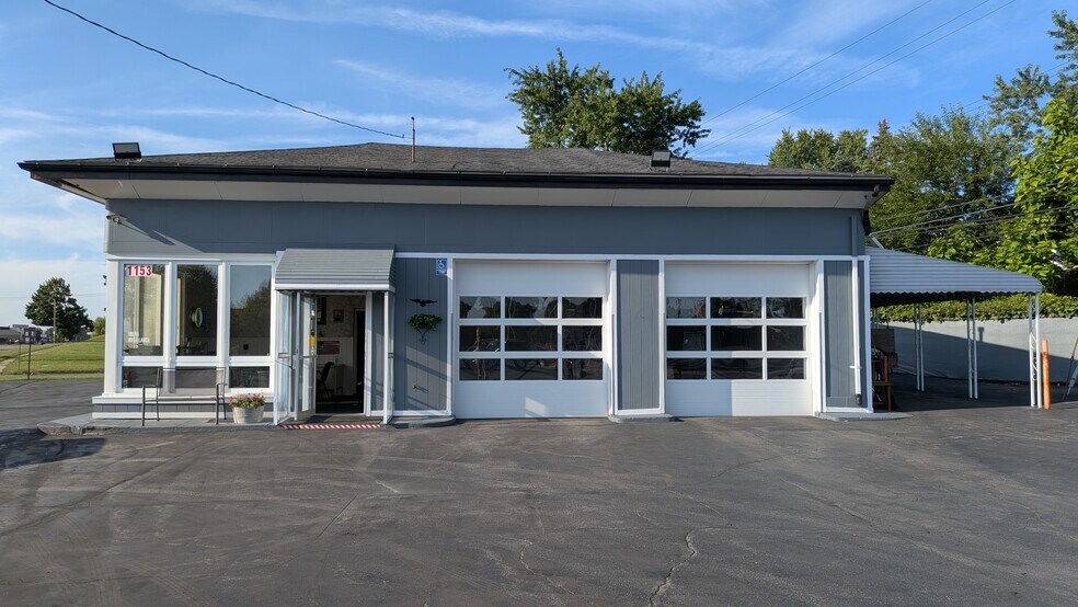 More Photos Of 1153 Baldwin Ave, Pontiac Auto Dealership For Sale