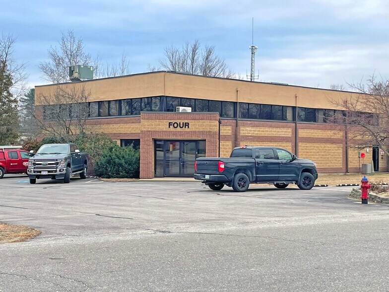 Primary Photo Of 4 Tinkham Ave, Derry Office For Lease