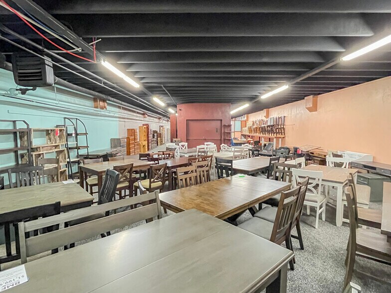 More Photos Of 174 W 200 N, Cedar City General Retail For Sale