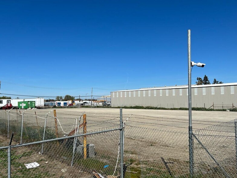 Primary Photo Of 1310 E Beamer St, Woodland Land For Sale