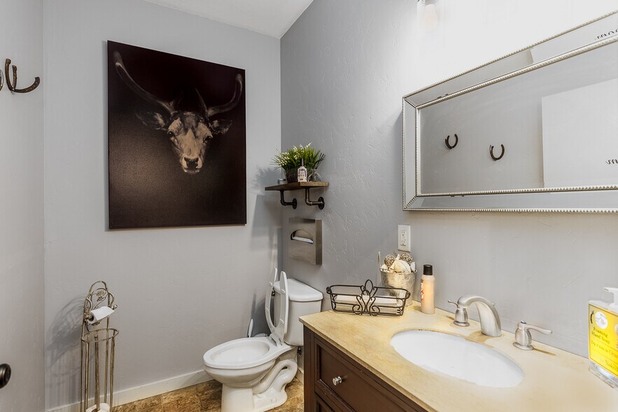 More Photos Of 535 Moraine Ct, Driggs Storefront Retail Residential For Lease